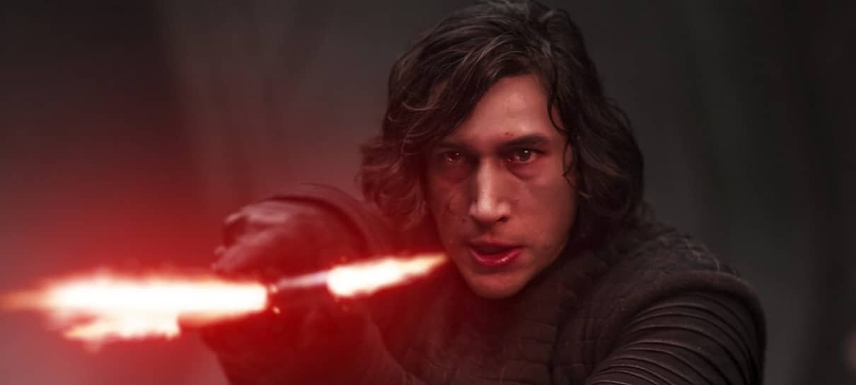 Adam Driver passou mal ao assistir cena de Star Wars: O Despertar